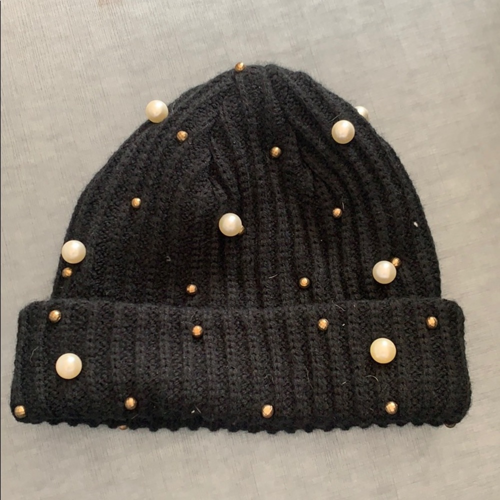Black Beanie with Pearls
